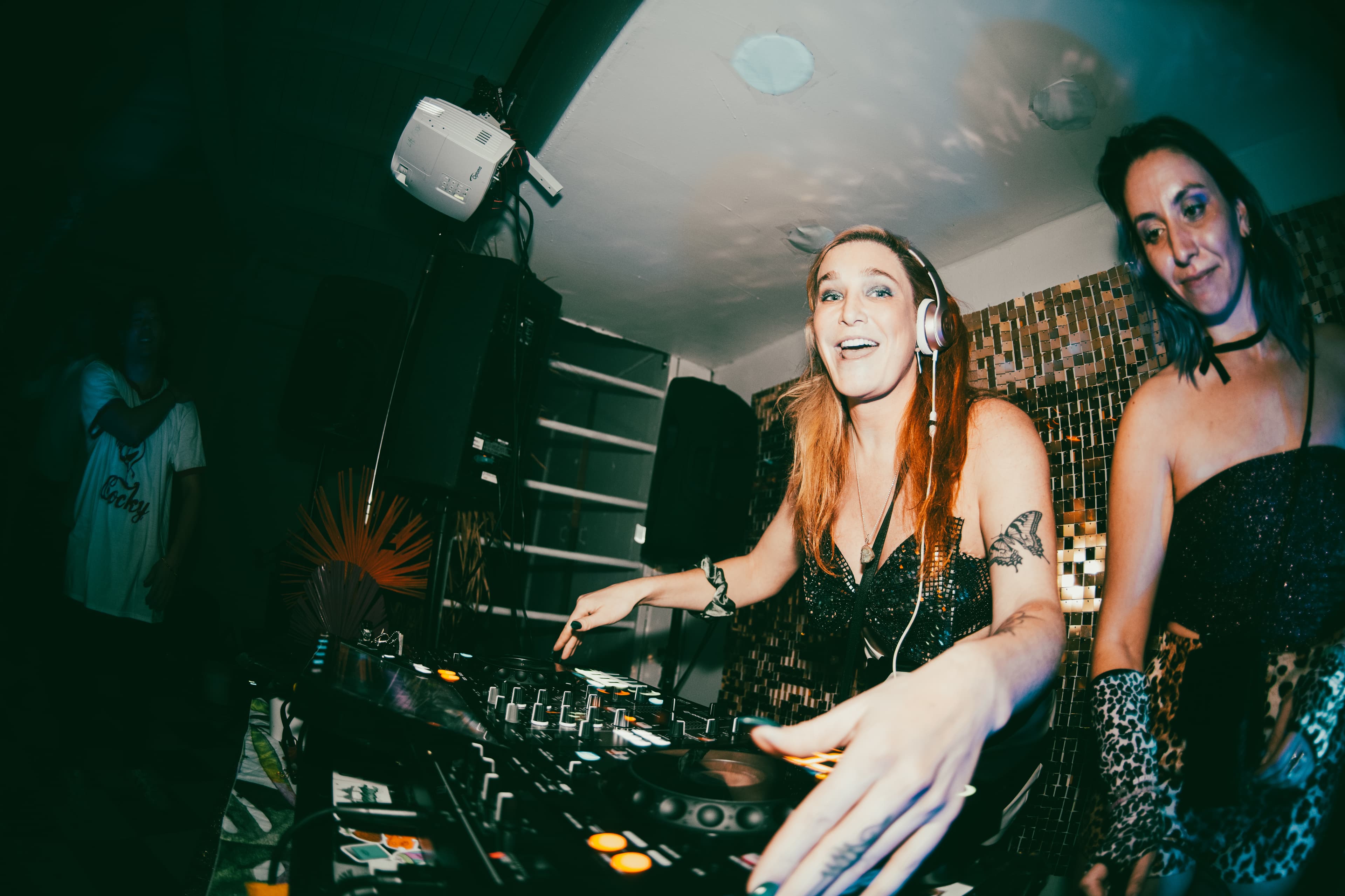 Riley Love press image IMG 5292.